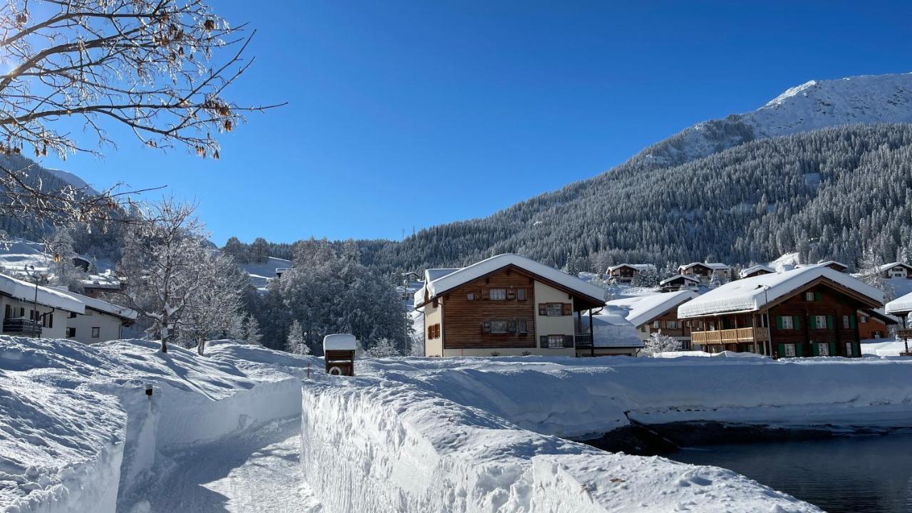 Mit Idyllischer Aussicht Klosters-Serneus